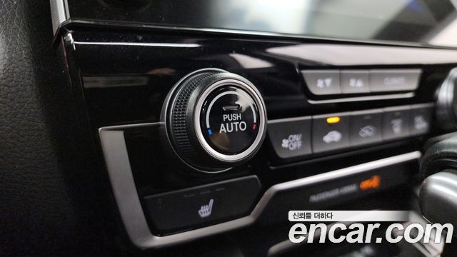 Honda CR-V (V) 1.5 Touring 4WD 2019 — фото 33