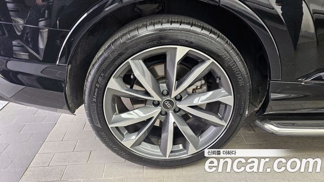 Audi Q7 (4M) 50 TDI Quattro Premium 2023 — фото 5