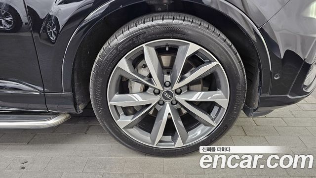 Audi Q7 (4M) 50 TDI Quattro Premium 2023 — фото 21