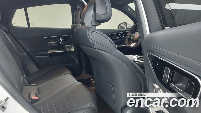 Mercedes-Benz GLC-Class (X254) GLC300 4MATIC Coupe 2024 — фото 10