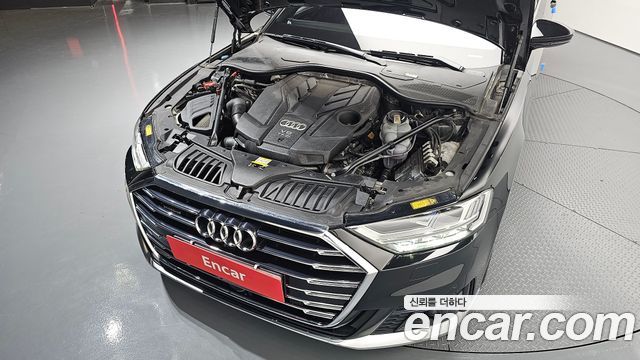 Audi A8 (D5) 55 TFSI Quattro LWB 2021 — фото 6