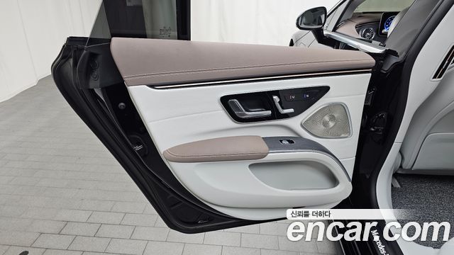 Mercedes-Benz EQS (V297) EQS450+ AMG Line 2022 — фото 31