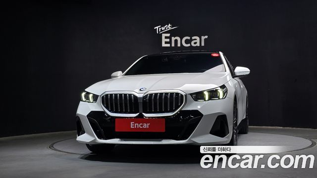 BMW 5 Series (G60) 520i M Sport 2024 — фото 3