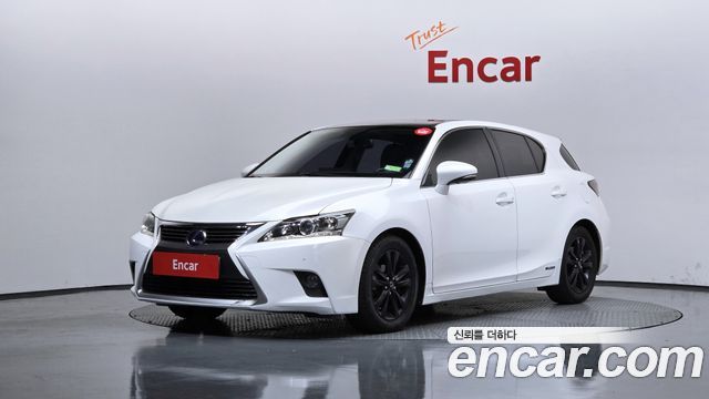 Lexus CT200h 1.8 Supreme ZWA10