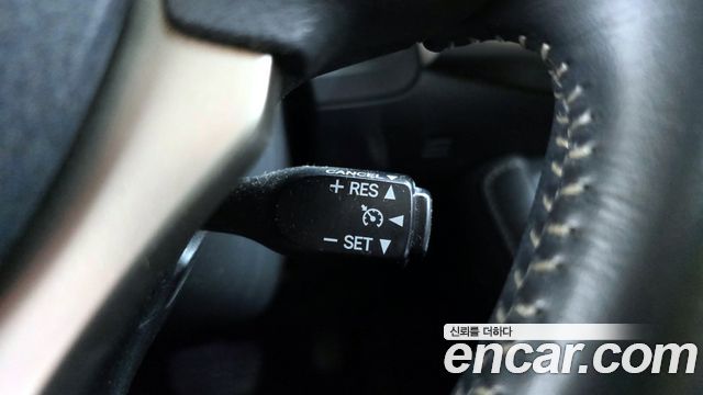 Lexus CT200h 1.8 Supreme ZWA10 2014 — фото 16