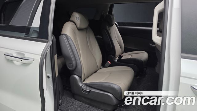 Kia Carnival (IV) Gasoline 9-Seater Prestige 2026 — фото 12
