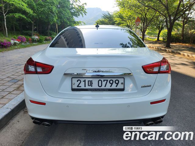 Maserati Ghibli 3.0 Diesel 3rd 2015 — фото 4