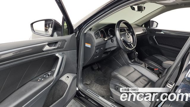 Volkswagen Tiguan (II) 2.0 TDI Prestige 2020 — фото 10