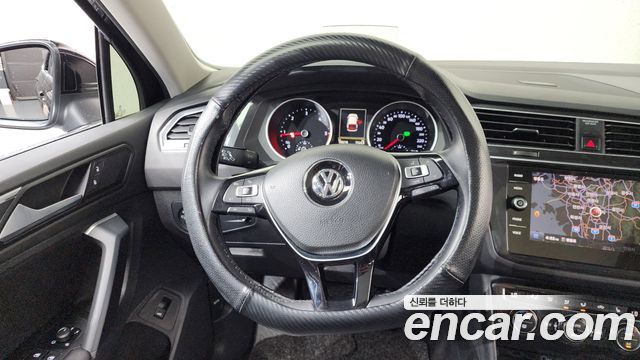 Volkswagen Tiguan (II) 2.0 TDI Prestige 2020 — фото 13