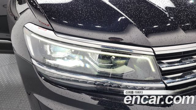 Volkswagen Tiguan (II) 2.0 TDI Prestige 2020 — фото 22