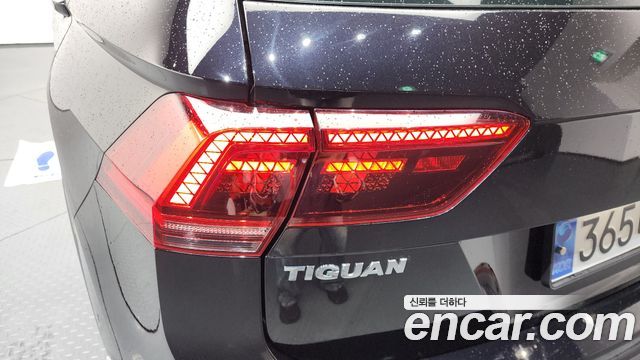 Volkswagen Tiguan (II) 2.0 TDI Prestige 2020 — фото 23