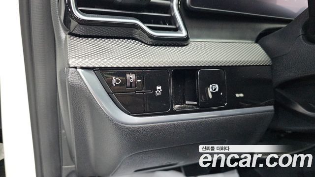 Kia Sportage (V) Gasoline 1.6 Turbo 2WD Prestige 2023 — фото 14