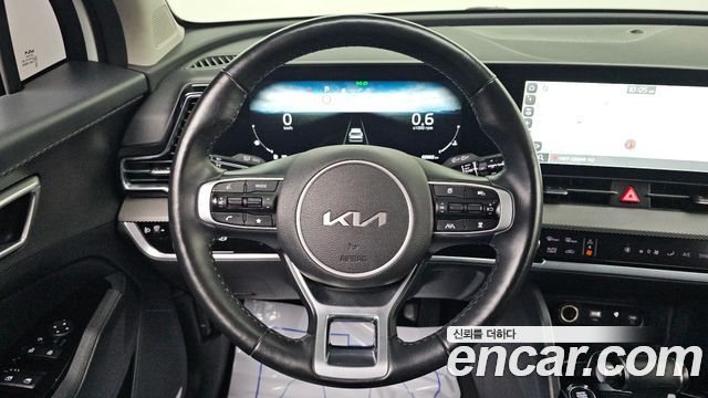 Kia Sportage (V) Gasoline 1.6 Turbo 2WD Prestige 2023 — фото 15