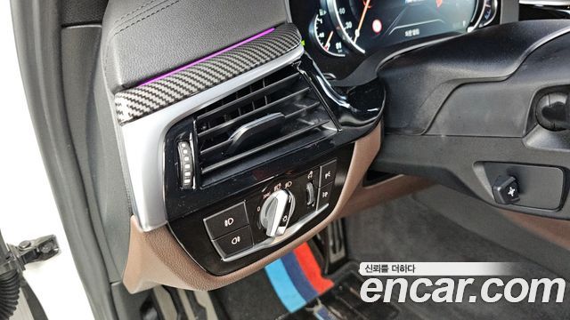 BMW 5 Series (G30) 530i M Sport Package Plus 2017 — фото 27