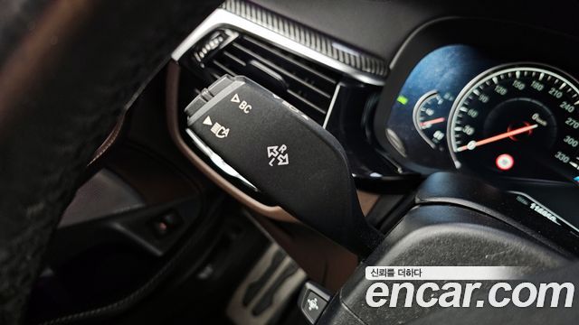 BMW 5 Series (G30) 530i M Sport Package Plus 2017 — фото 30