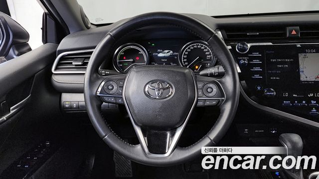 Toyota Camry (XV70) 2.5 XLE Hybrid 2018 — фото 13