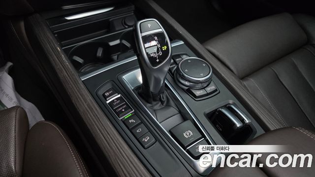 BMW X5 (F15) xDrive M50d 2015 — фото 9