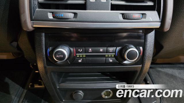 BMW X5 (F15) xDrive M50d 2015 — фото 16