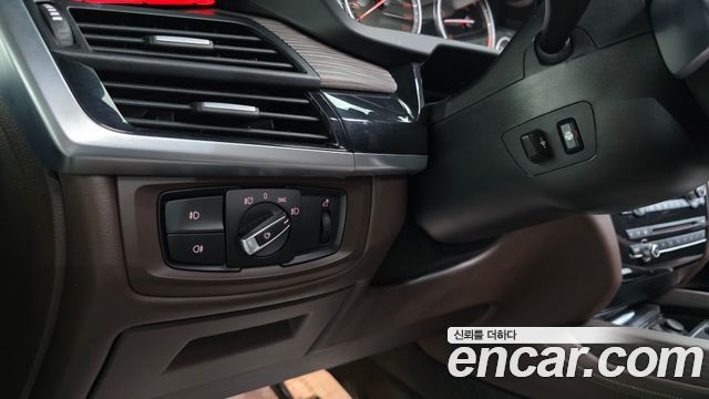 BMW X5 (F15) xDrive M50d 2015 — фото 19