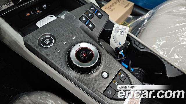 Kia Sportage (V) Gasoline 1.6 Turbo 4WD Signature X Line 2026 — фото 9