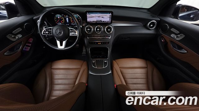Mercedes-Benz GLC-Class (X253) GCL300 4MATIC Coupe 2022 — фото 7