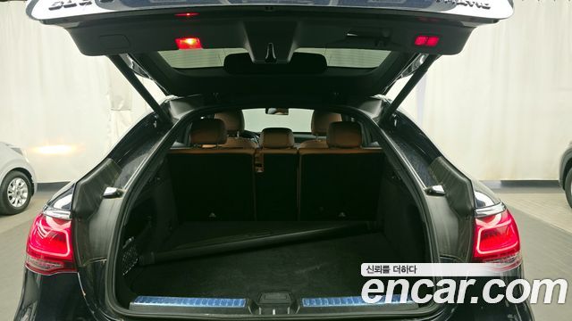 Mercedes-Benz GLC-Class (X253) GCL300 4MATIC Coupe 2022 — фото 24