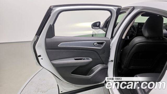 Renault Korea XM3 1.3 TCe RE Signature 2021 — фото 31