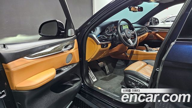 BMW X6 (F16) M50d 2015 — фото 10