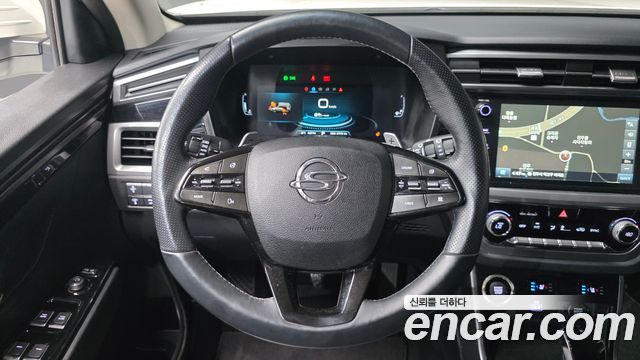 KG Mobility (SsangYong) Beautiful Korando Gasoline 1.5 2WD C5 Plus 2022 — фото 13