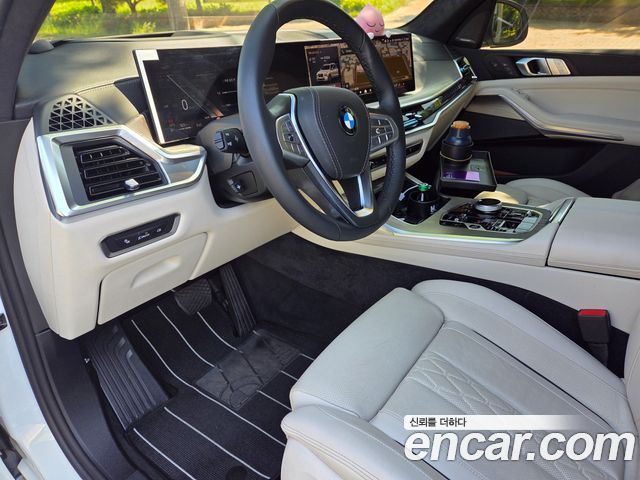 BMW X7 (G07) xDrive 40d Design Pure Excellence 6-Seater 2025 — фото 11