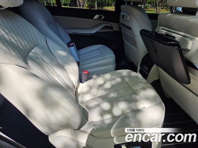 BMW X7 (G07) xDrive 40d Design Pure Excellence 6-Seater 2025 — фото 12