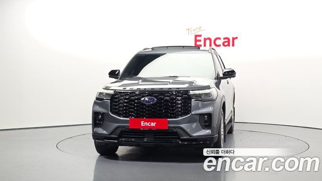Ford Explorer (VI) 2.3 ST-Line 4WD 2025 — фото 3