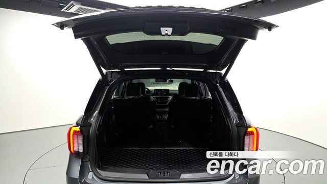 Ford Explorer (VI) 2.3 ST-Line 4WD 2025 — фото 20