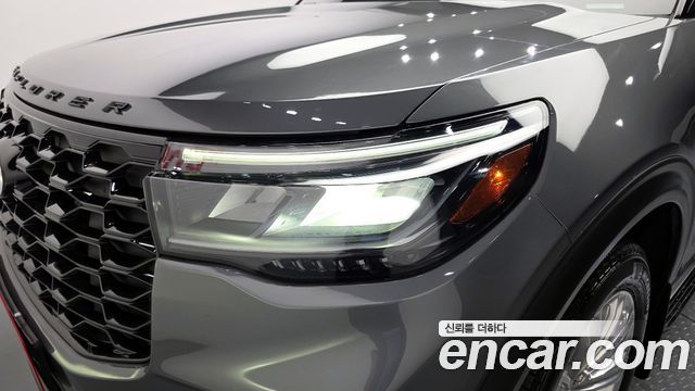 Ford Explorer (VI) 2.3 ST-Line 4WD 2025 — фото 22