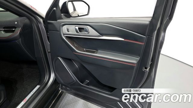 Ford Explorer (VI) 2.3 ST-Line 4WD 2025 — фото 24