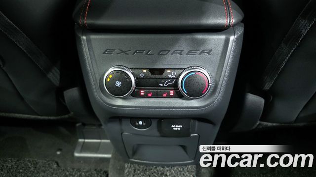 Ford Explorer (VI) 2.3 ST-Line 4WD 2025 — фото 33