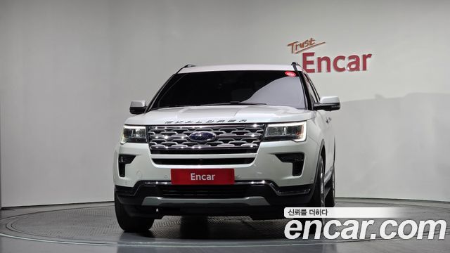Ford Explorer 2.3 Limited 4WD 5th 2018 — фото 3