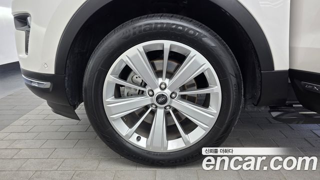 Ford Explorer 2.3 Limited 4WD 5th 2018 — фото 5