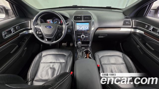 Ford Explorer 2.3 Limited 4WD 5th 2018 — фото 7