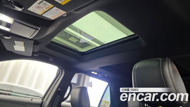 Ford Explorer 2.3 Limited 4WD 5th 2018 — фото 18