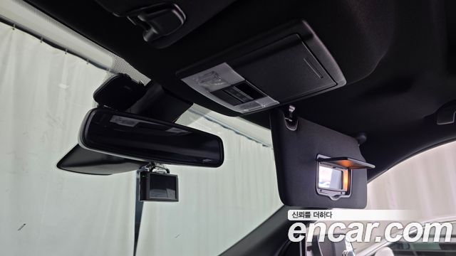 Ford Explorer 2.3 Limited 4WD 5th 2018 — фото 29