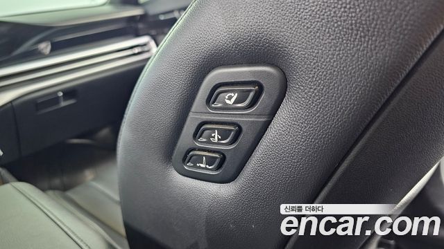 Hyundai Grandeur (GN7) 3.5 LPG 2WD (Taxi) Deluxe 2023 — фото 31