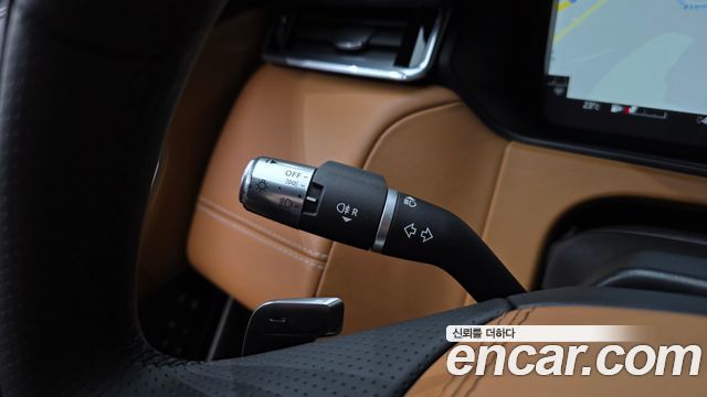 Land Rover Range Rover Velar 3.0 P400 R-Dynamic HSE 2022 — фото 20