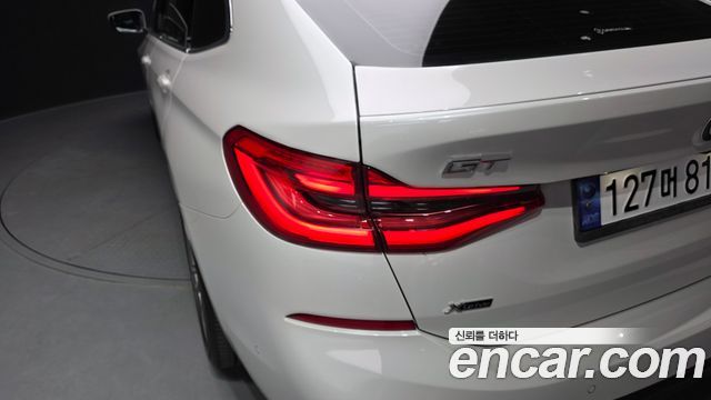 BMW 6 Series GT (G32) 620d xDrive M Sport 2020 — фото 23