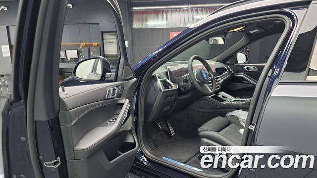 BMW X6 (G06) xDrive40i M Sport 2026 — фото 10