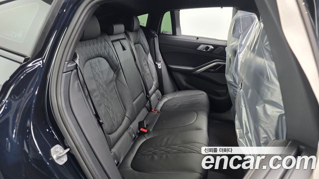 BMW X6 (G06) xDrive40i M Sport 2026 — фото 26