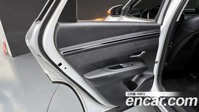 Hyundai Tucson Hybrid (NX4) Premium 2WD 2021 — фото 25