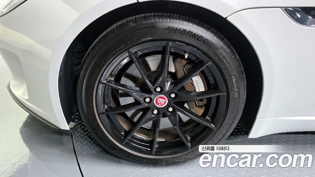 Jaguar F-TYPE P300 Convertible X152 2019 — фото 5