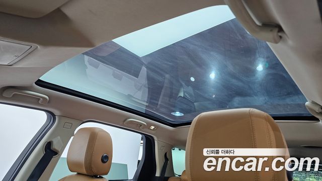 Land Rover Discovery Sport 2.0 TD4 HSE Luxury 2018 — фото 13