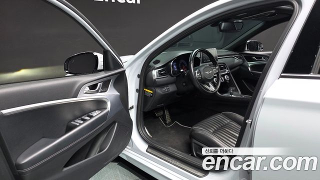 Genesis G70 3.3T Sport AWD Advanced 2018 — фото 10